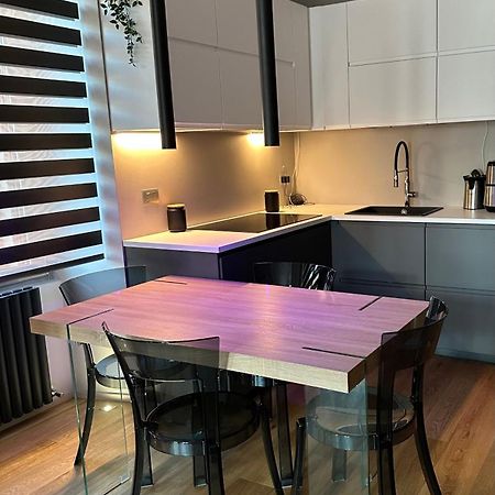 Lr Deluxe Apartments - Fondazione Prada - Metro M3 Milano Dış mekan fotoğraf