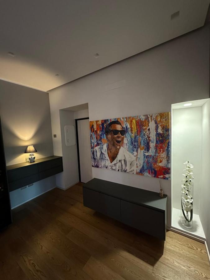 Lr Deluxe Apartments - Fondazione Prada - Metro M3 Milano Dış mekan fotoğraf